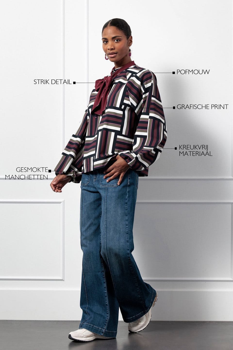 Teske graphic blouse