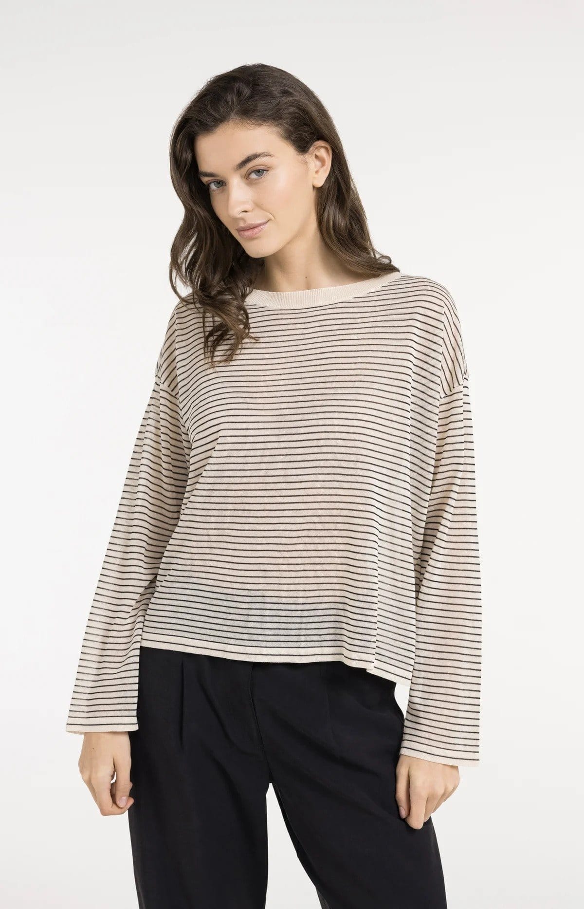 Fine knitted stripe sweater
