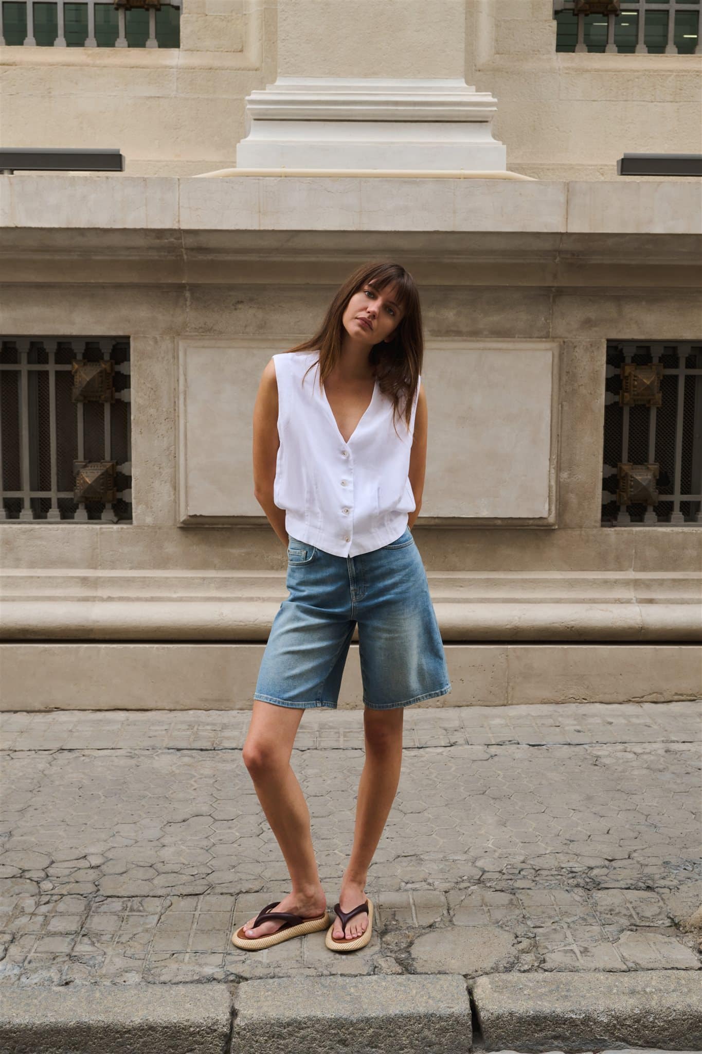 Mouwloze blouse met plooi