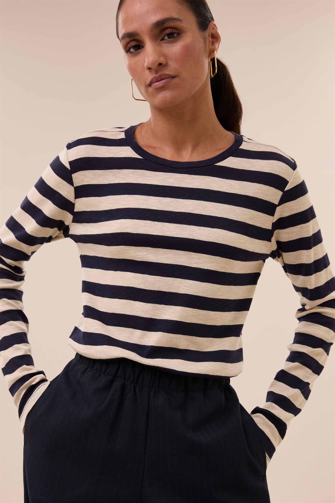 Basic ls big stripe top